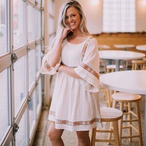 BY TOGETHER Boho Embroidered Dress Gauzy Southwestern Concert Size Medium